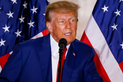 Trump’tan İran açıklaması: “Hava savunmaları ve liderlikleri artık yok, görüşmek için çok geç!”