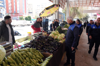 Çukurova Belediyesi’nden pazarlarda sıkı denetim