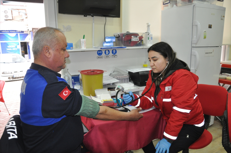 Mersinli zabıta memuru Oktay Topçu 15 yılda 50 ünite kan bağışlayarak onlarca hastaya umut oldu 3
