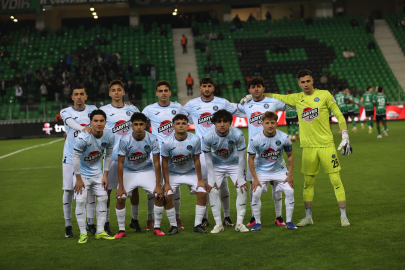 Adana Demirspor Sakarya deplasmanında 4 gol yedi