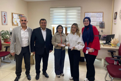 Bekir Nennioğlu, Kozan’daki kadın sağlık çalışanlarının 8 Mart Dünya Kadınlar Günü’nü kutladı