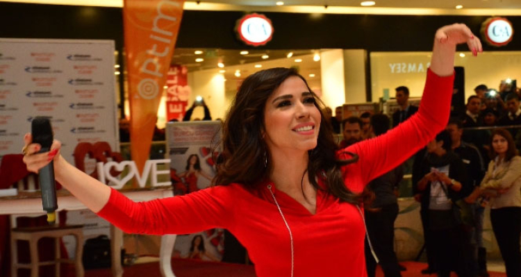 burcu güneş kimdir?