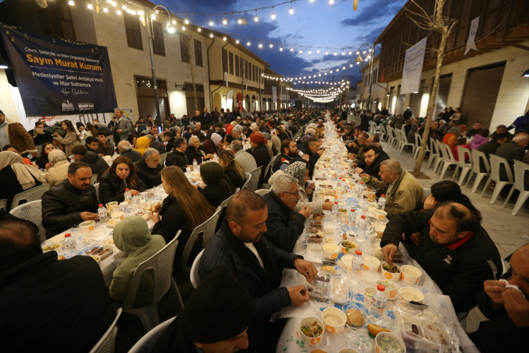 Murat Kurum Hatay'da Yeniden dirilişin şehri mesajı verdi Artık ben bir Hataylıyım dedi 2