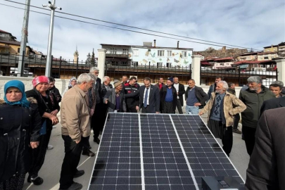 Adana’da göçer hayvancılara güneş enerjisi paneli desteği
