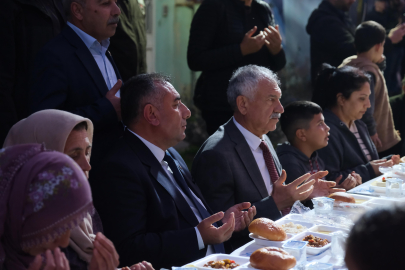Tellidere mahallesinde binlerce Adanalı iftar sofrasında buluştu