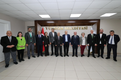 Yüreğir Belediye Başkanı Demirçalı, Çukurova Gazeteciler Cemiyeti’ne başarılar diledi