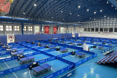 Adana 13. Veteranlar Masa Tenisi Turnuvası için geri sayım başladı