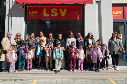 Mimar Kemal İlkokulu’ndan anlamlı Ramazan Dayanışması: Koliler LÖSEV’e ulaştırıldı