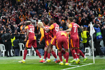 Galatasaray, Liverpool karşısında öne geçti