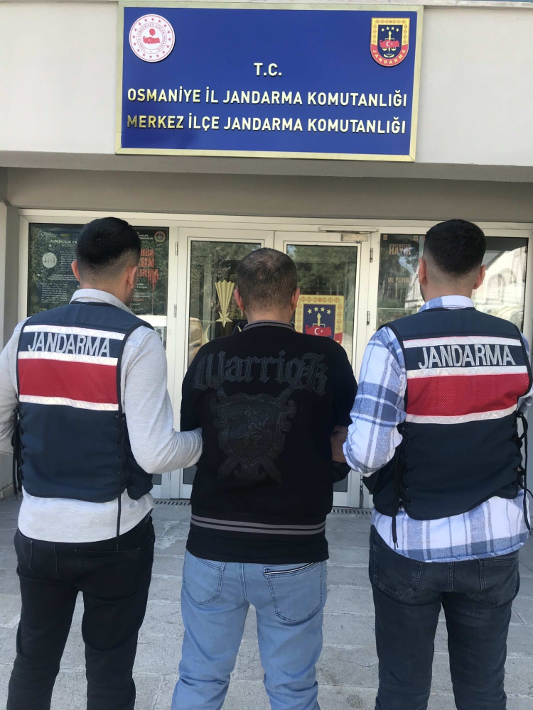 Osmaniye’de jandarma asayiş operasyonlarında 99 şüpheli yakalandı 5