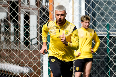 Adana 01 FK, zirve hedefini sürdürüyor: Kritik karşılaşma bugün