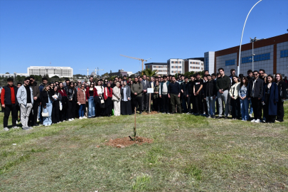 Adana’da 50 fidan toprakla buluştu