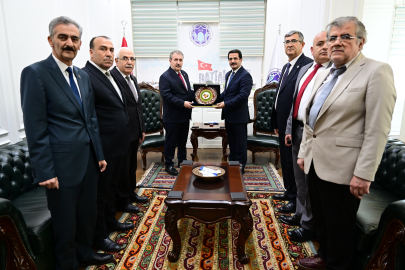 BBP Genel Başkanı Destici, Battalgazi Belediye Başkanı Taşkın’ı ziyaret etti