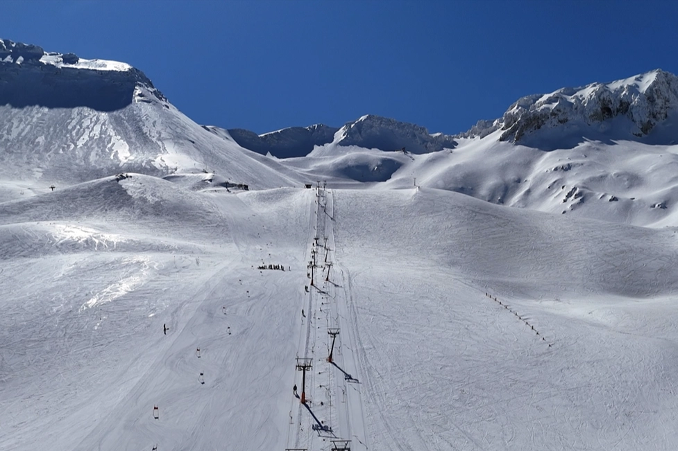 Davraz Kayak Merkezi, Ramazan Bayramı'nda ziyaretçilerini ağırlamaya hazırlanıyor