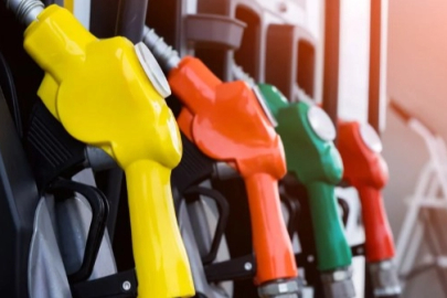 Akaryakıt fiyatları son dakika zam haberi || Bugün akaryakıta zam var mı, benzin ve motorin fiyatları ne kadar oldu? 12 Mart 2026 güncel akaryakıt fiyatları