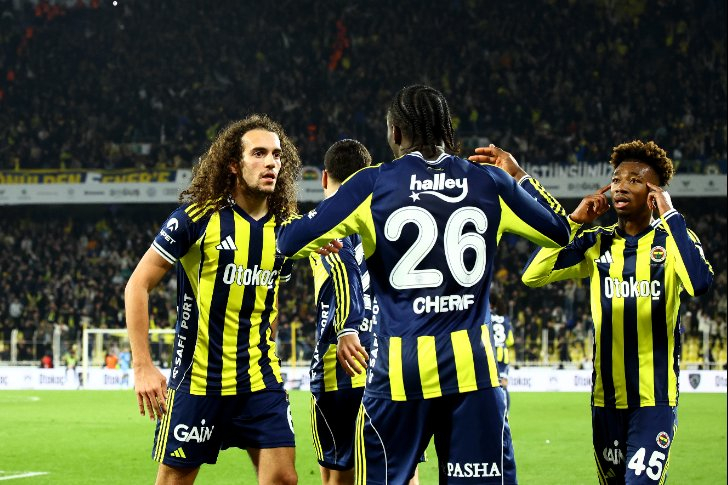 REKABETTE FENERBAHÇE ÜSTÜNLÜĞÜ
