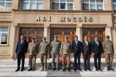 Kara Kuvvetleri Komutanı Orgeneral Tokel İran sınırında