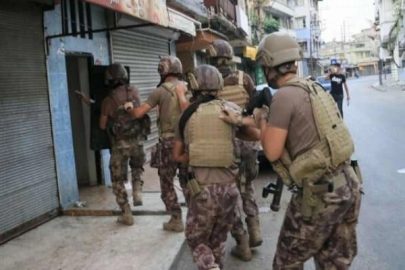 Adana’da narkotik operasyonu: 14 şüpheli gözaltında