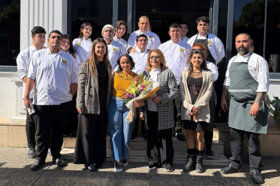 Gençlerden İpek Aslan’a büyük ilgi: Söyleşi ve imza gününe yoğun katılım