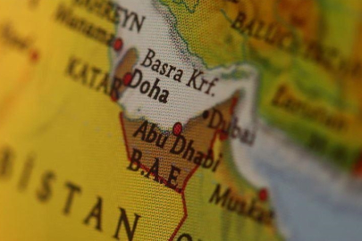 İRAN BAE’Yİ UYARDI: ''ASKERİ BÖLGELERDEN UZAK DURUN''