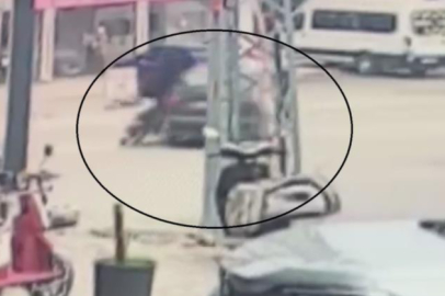 Hatay’da otomobil ile motosiklet çarpıştı: 2 genç yaralandı