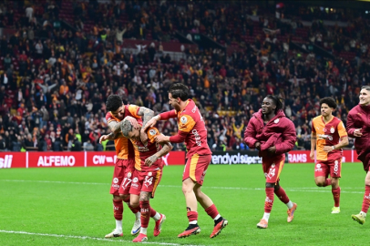 Süper Lig tarihinde tarihi eşitlik: Galatasaray ve Fenerbahçe galibiyet sayısını eşitledi