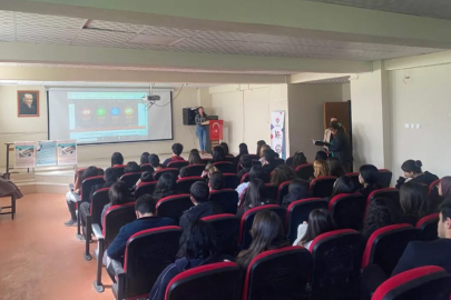 Çukurova Devlet Hastanesi’nden öğrencilere dijital farkındalık eğitimi