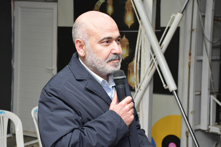 Mehmet ve Adem Sağlam’ın babaları için düzenlediği iftar Adana’da yoğun ilgi gördü 