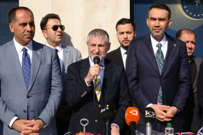 AK Parti Mersin İl Başkanlığı'nda bayramlaşma programı düzenlendi