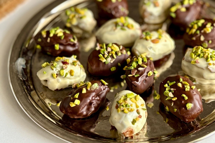 Çikolata kaplı portakallı hurma