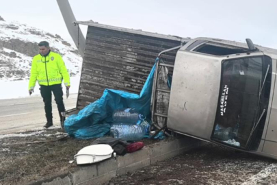 Erzurum-Pasinler yolunda feci kaza: 1 ağır, 3 yaralı