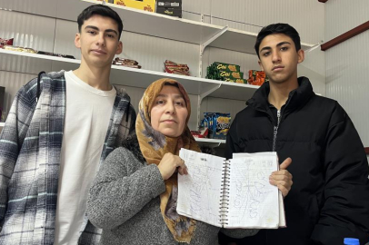 Hatay’da lise öğrencileri 10 depremzede ailenin borcunu ödedi