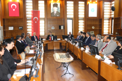 YÖK-TOBB iş birliğiyle MYO sektörel entegrasyon toplantısı yapıldı