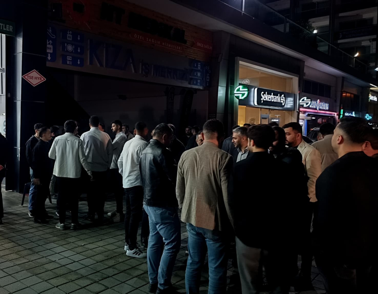 Genç MÜSİAD Adana geleneksel iftar sofrasında buluştu 4