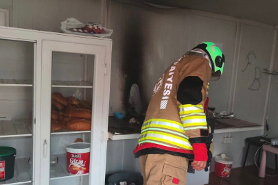 Hatay’da korkutan yangın kısa sürede söndürüldü