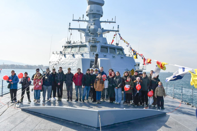 Savaş gemilerine Çanakkale’de yoğun ilgi