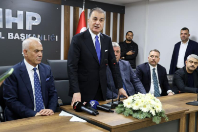 AK Parti Sözcüsü Çelik: Türkiye’ye füze atılmasına göz yummayız