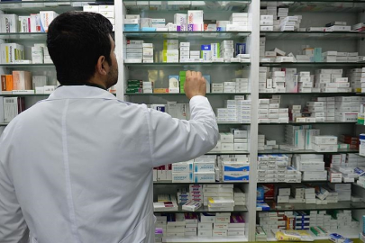 Arefe günü eczaneler açık mı? 19 Mart 2026 eczane çalışma saatleri belli oldu