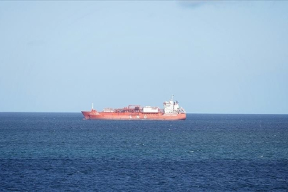 İran'dan Hürmüz Boğazı hamlesi: Geçiş yapan gemilerden ücret alınması planlanıyor