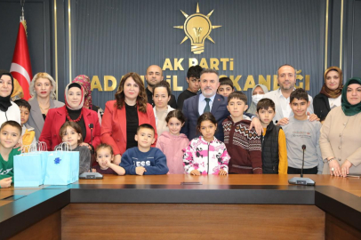 Adana’da “Arife Çiçekleri” projesi ile çocuklar bayram sevincini yaşadı