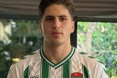 İstanbul’da bayram tatiline gelen genç futbolcu silahlı saldırıya uğradı