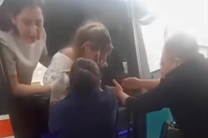 İzmir'de yolculuk sırasında sancılanan kadın dolmuşta doğum yaptı