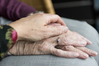 "Tek Başına Değil, Çok Başına Bayram" projesiyle tek yaşayan yaşlılar yalnız bırakılmayacak