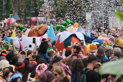 Adana baharı karnavalla karşılıyor: Uluslararası Portakal Çiçeği Karnavalı için geri sayım başladı