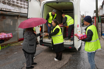 Bayram bereketi Tarsus’ta sokaklardan evleri sardı