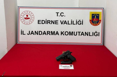 Edirne’de alkollü kişi havaya ateş etti, arkadaşı yaralandı