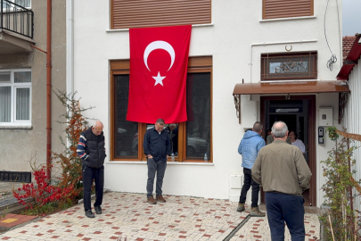 Katar’da düşen helikopterde şehit olan binbaşı Taştekin’in ailesine şehadet haberi verildi