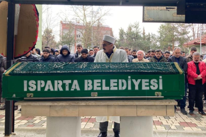Isparta’da cinayetle sonlanan kavganın kurbanı polis memuru toprağa verildi