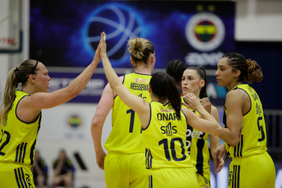 Fenerbahçe, Kadınlar Basketbol Süper Ligi yarı final serisinde 1-0 öne geçti