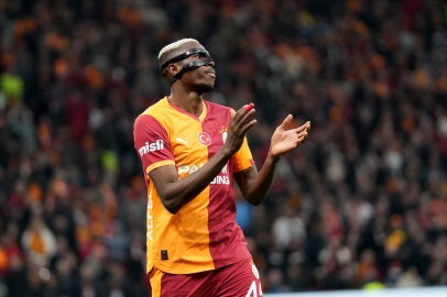 Galatasaray'da Victor Osimhen, ameliyat oldu